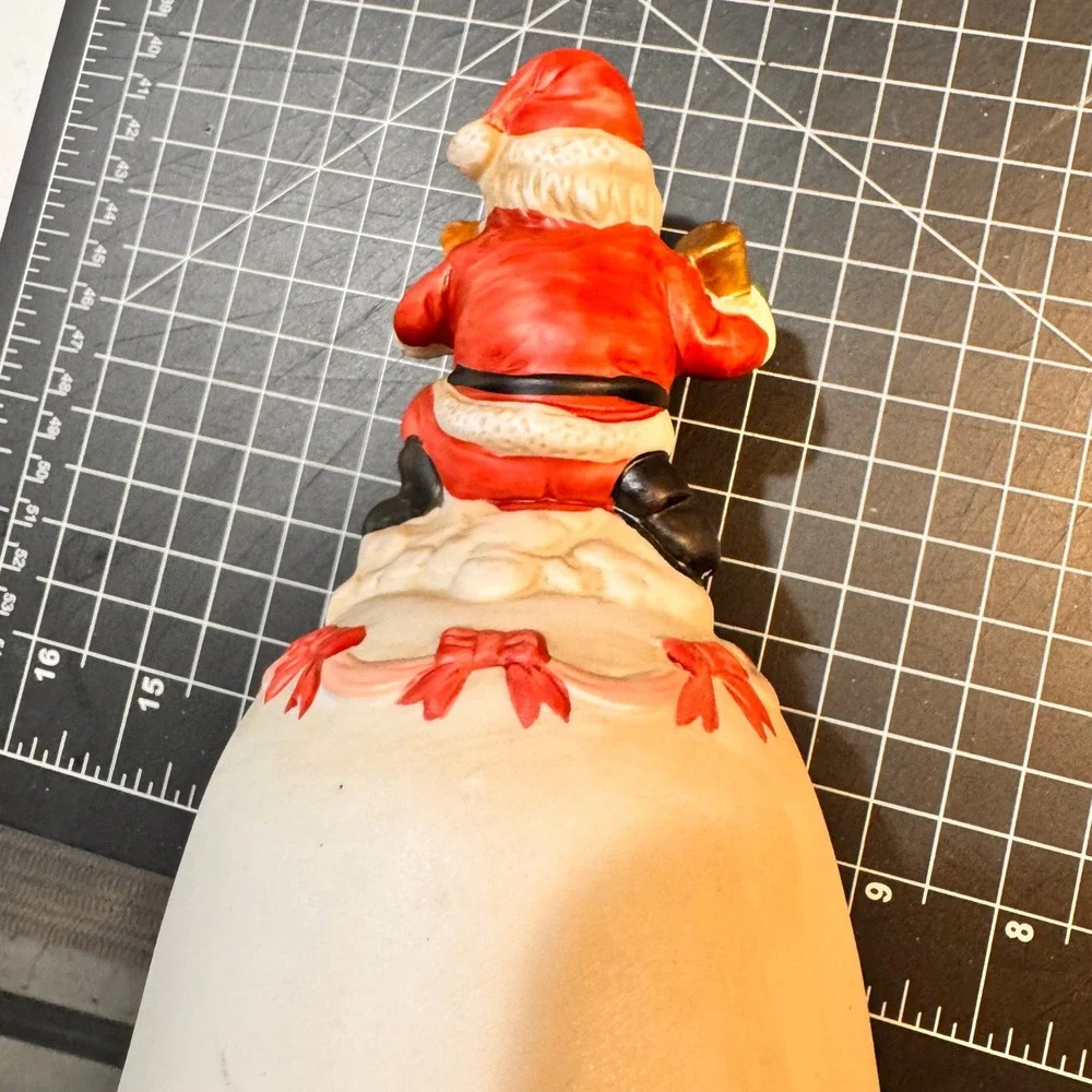 Vintage Lited Santa Bell Christmas Around the World Ceramic Light‎ Up Decor